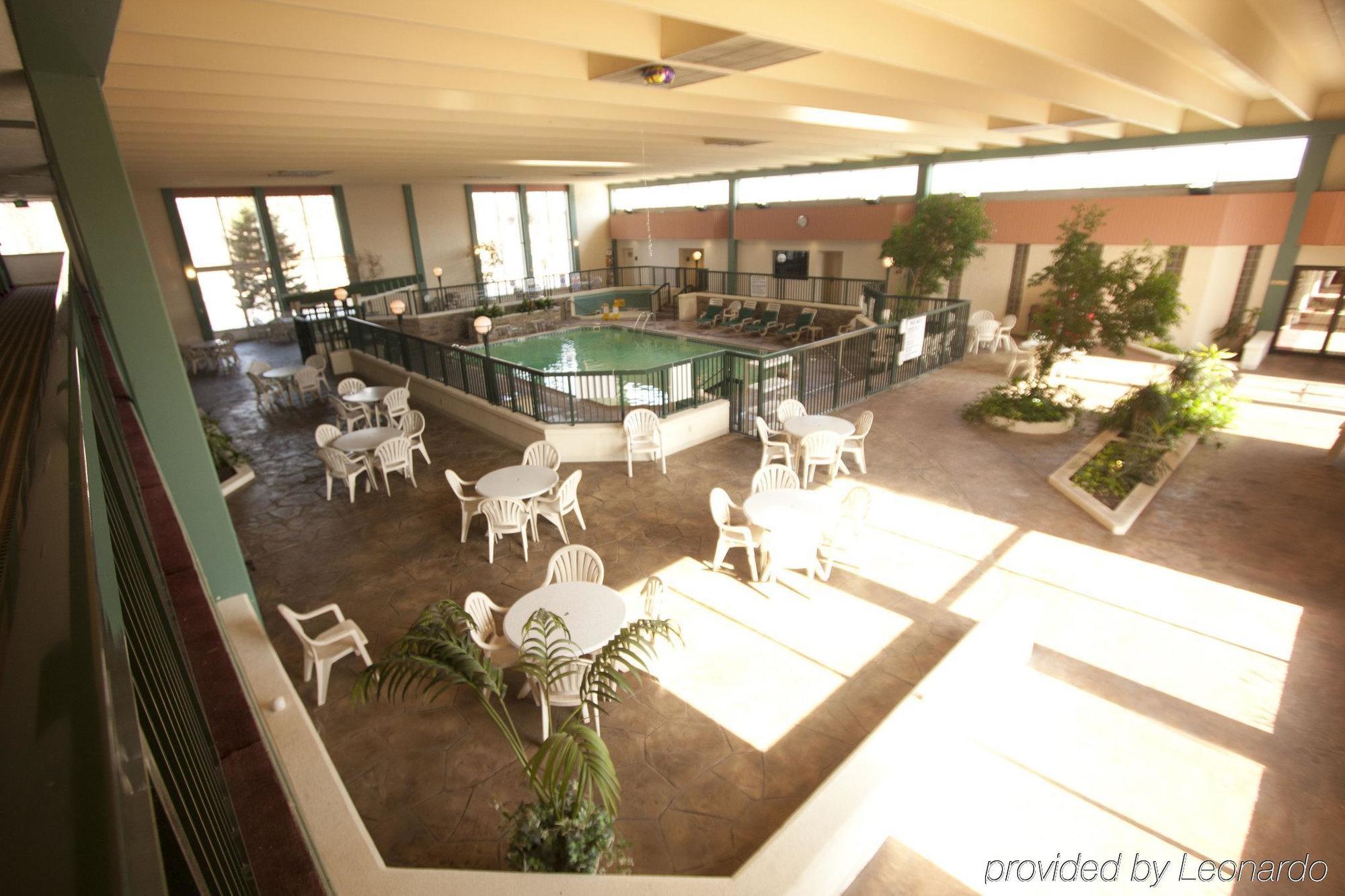 The Garden Inn Elkhart Interior photo