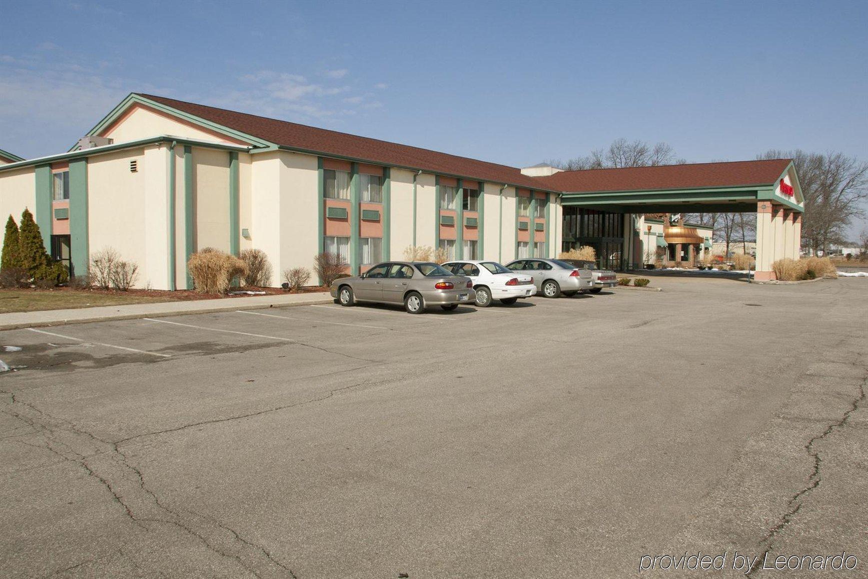 The Garden Inn Elkhart Exterior photo